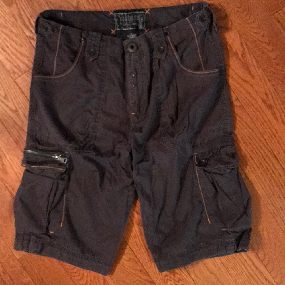 Guess men’s cargo shorts